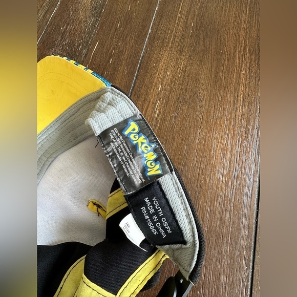 Pokemon Pikachu Youth hat - Picture 4 of 11